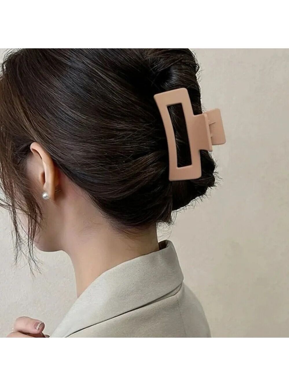 ($6) Rectangular Hair Clip Bundle - Picture 2 of 3